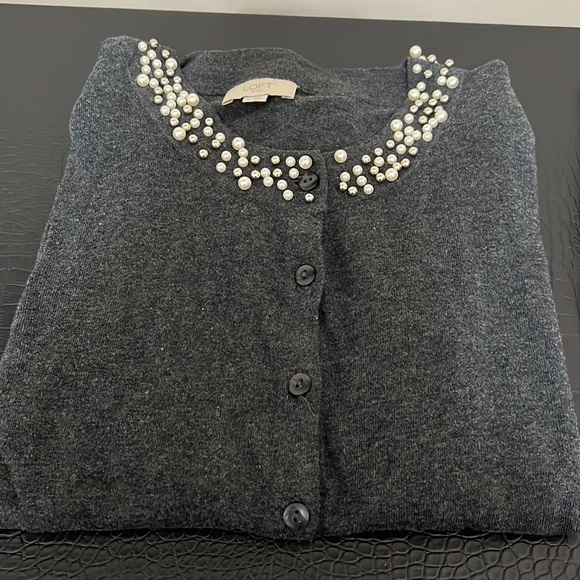 Women’s embellished cardigans - Picture 2 of 7